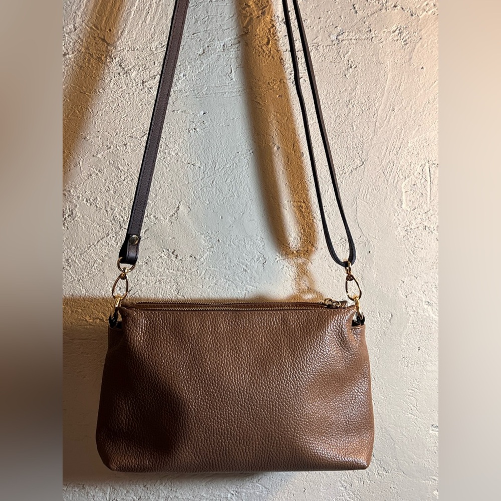 Valentina Brown Camel Leather Crossbody Bag made in Italy black 2way strap gold